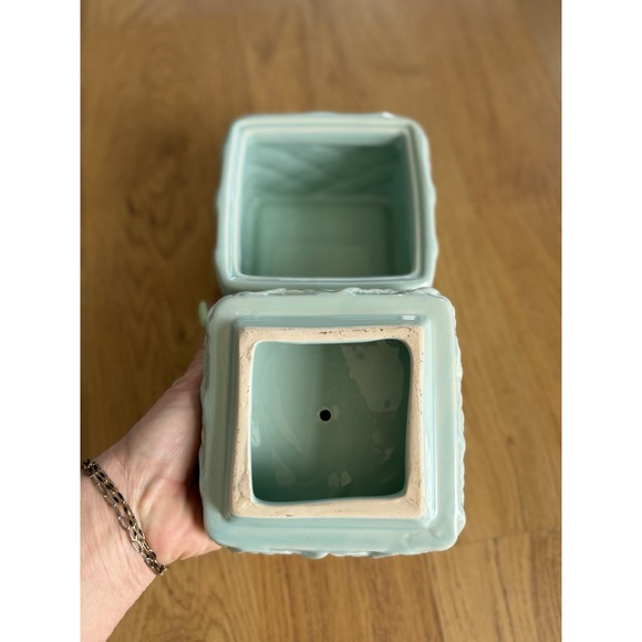 Apropos Home Collection Turquoise Shell Beach Ceramic Box - Picture 7 of 10